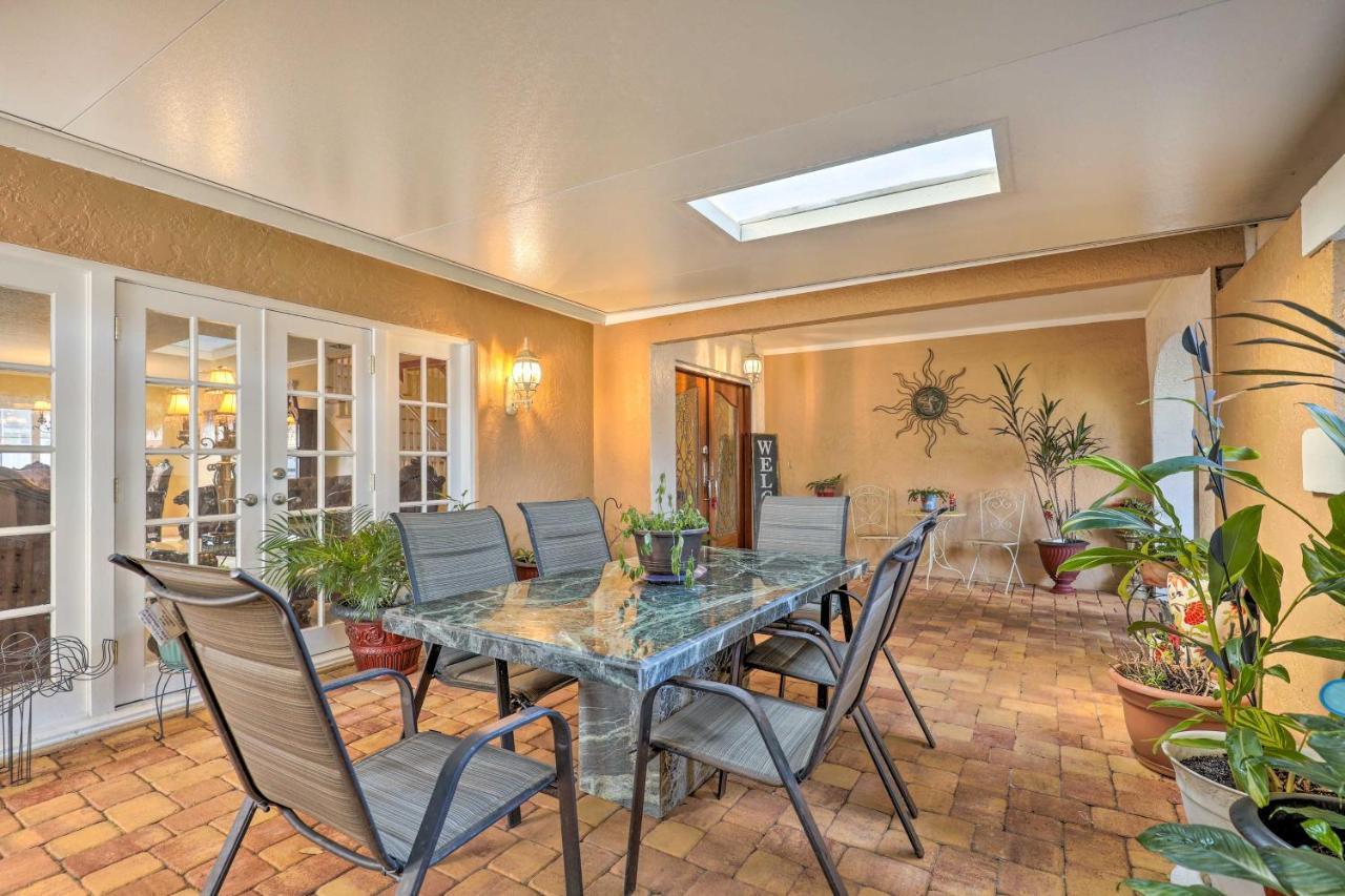 Cozy Home In Heart Of Tampa With Lanai And Pool! Εξωτερικό φωτογραφία